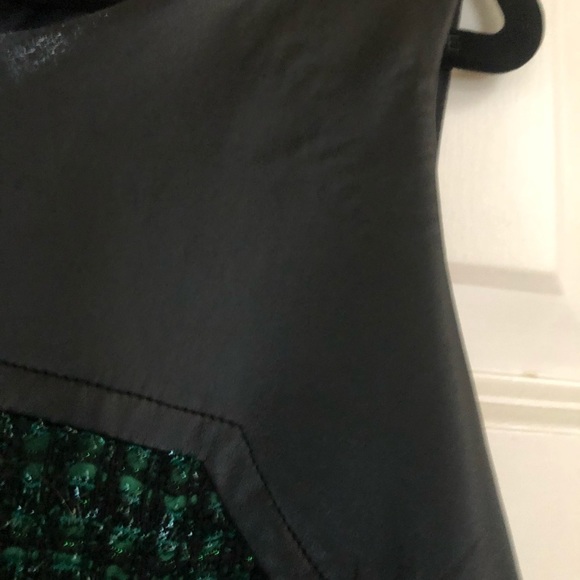 Ellen Tracy  size 10 green metallic thread black faux leather trim back - Picture 11 of 14